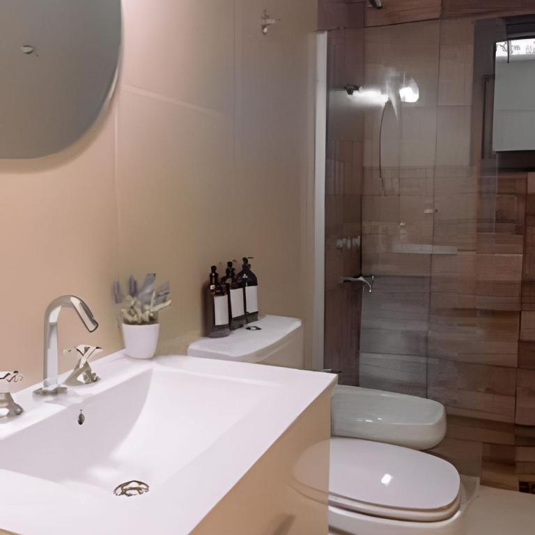 Departamento en Barrio tranquilo con Cochera - Two-Bedroom Apartment - 55