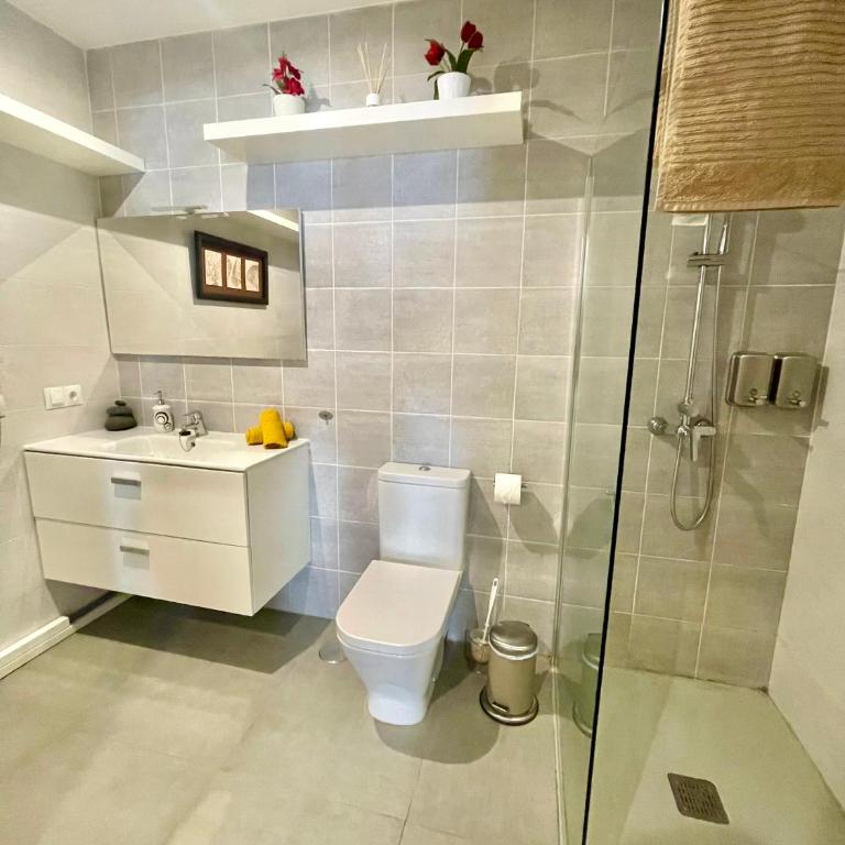Loft La Cueva de los Pájaros - One-Bedroom Apartment - 25