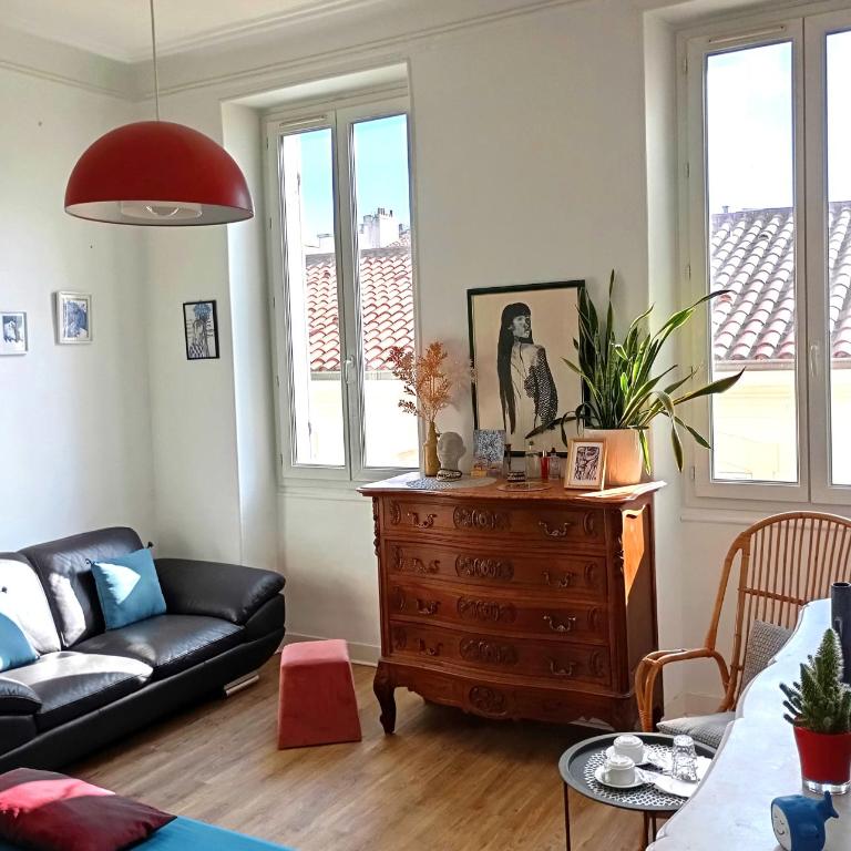 Chez l'habitant, propose Grande chambre Vieux port Marseille - Chambre Double - 12