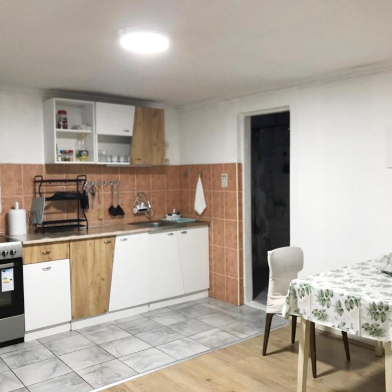 sun holiday house - Two-Bedroom House - 35