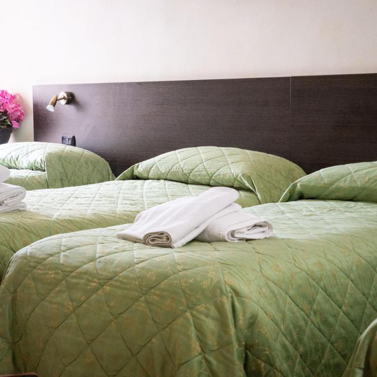 Hotel Ligure - Camera Quadrupla - 1