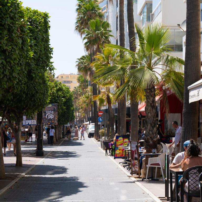 Marbella Luxury Dúplex 106 close to the beach - Two-Bedroom Apartment - 50