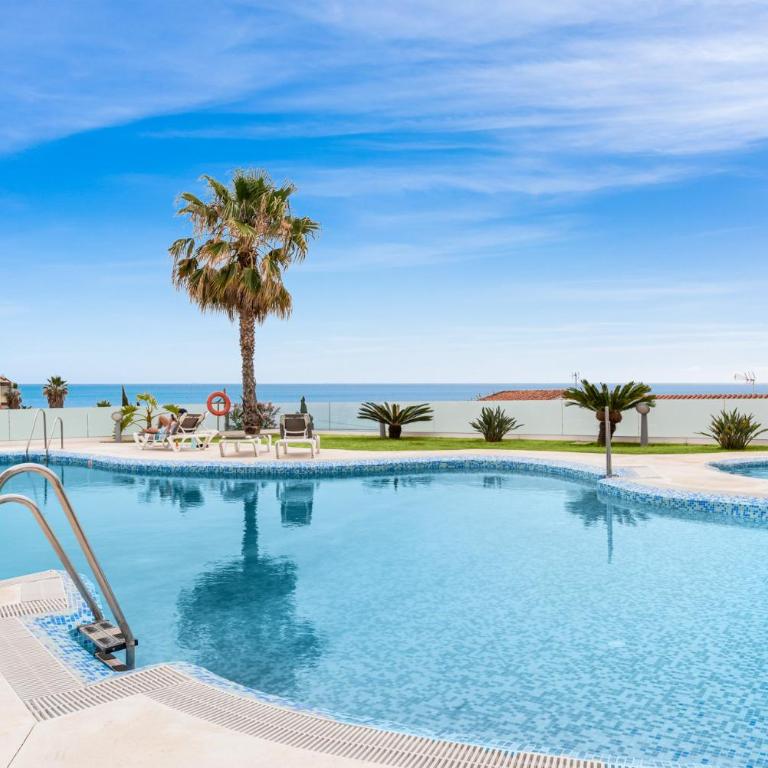 ViVi Homes - Sultana Gym, Pool, Terrace & Sea View - Apartment with Sea View - 12