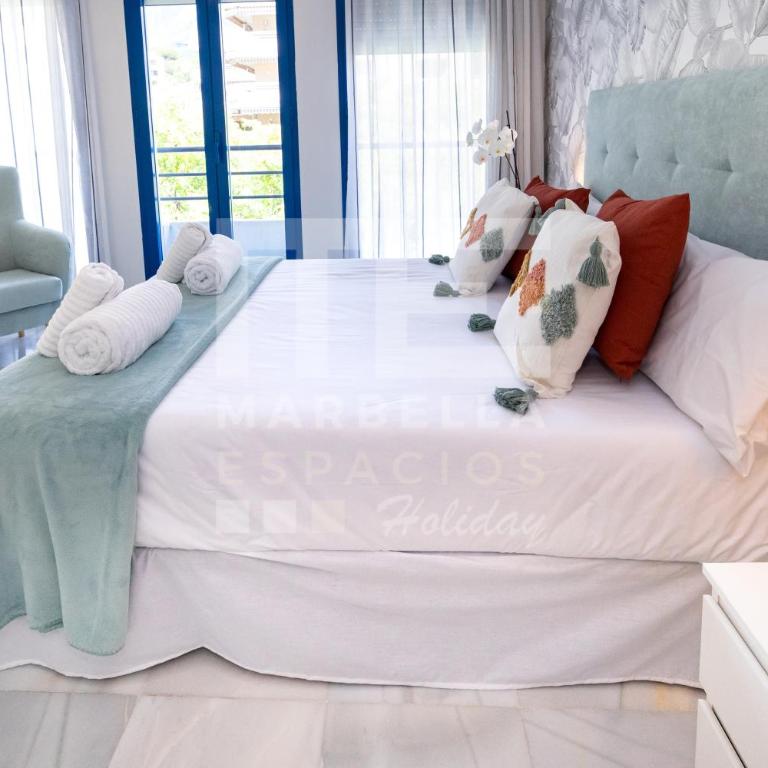 Marbella Luxury Dúplex 106 close to the beach - Two-Bedroom Apartment - 60