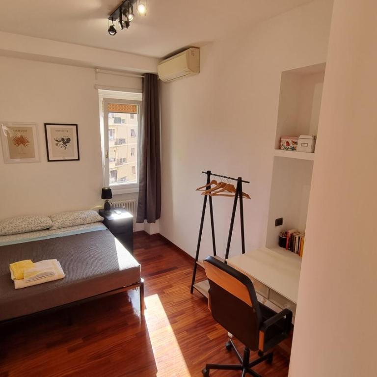 Quarto Piano - intero alloggio a Roma - Appartamento con 2 Camere da Letto - 50
