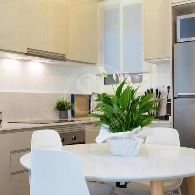 Apartamento cerca de Sagrada Familia - Two-Bedroom Apartment - 6