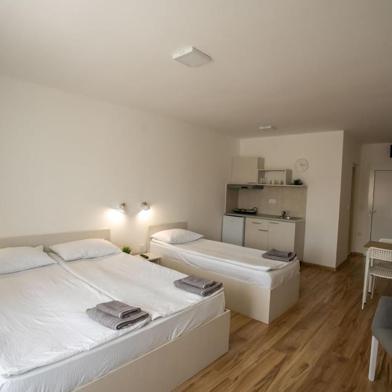 Milutinn-Kruška-Magnolija - One-Bedroom Apartment - 9