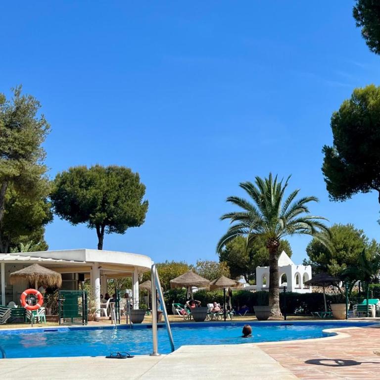 Miraflores Jardin B 32, pool, wifi in Mijas Costa - Apartamento de 2 dormitorios - 21