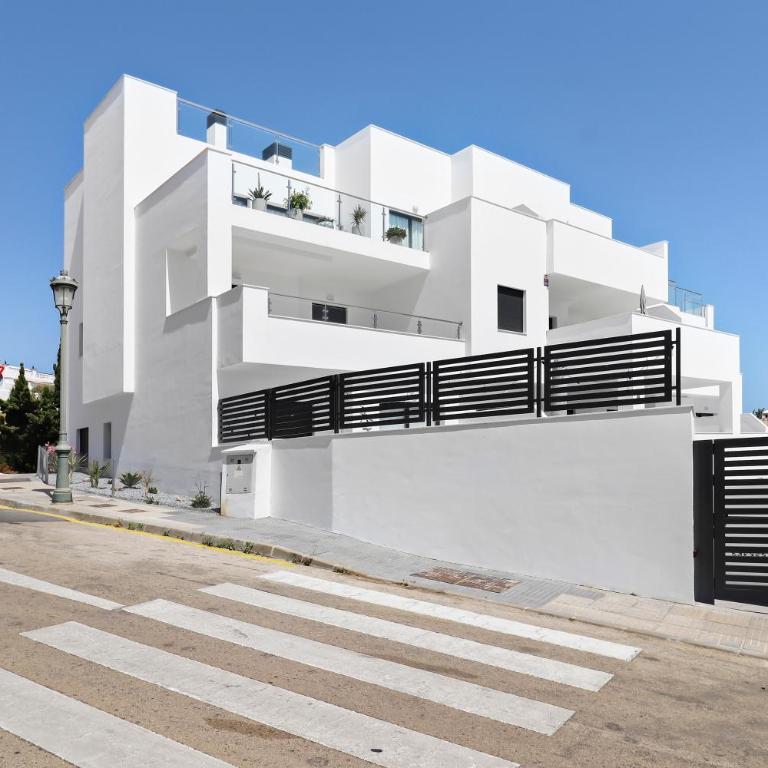 Terrace, Views, Pool and Garage Apartament in Nerja - Apartamento de 2 dormitorios - 25