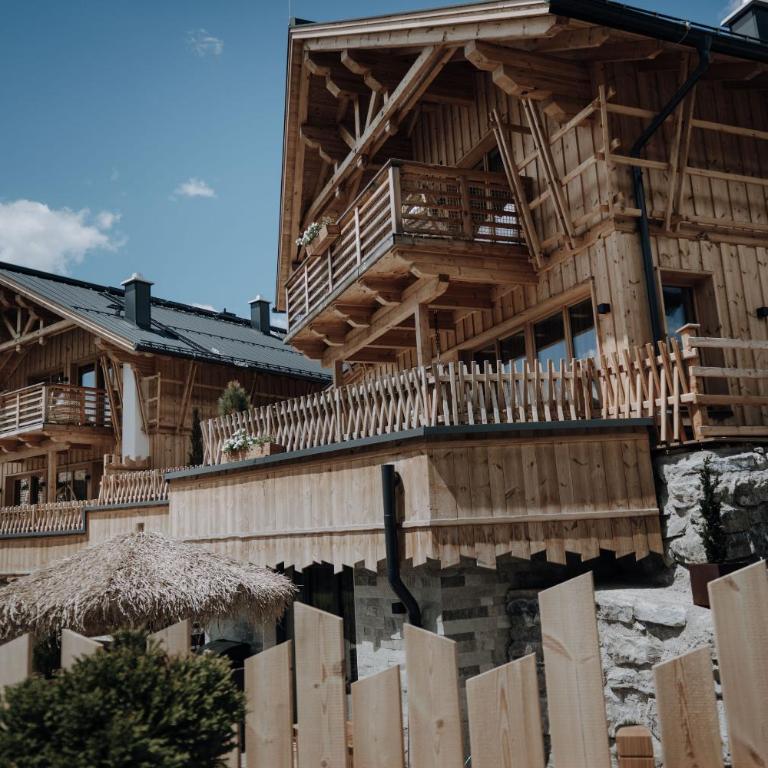 Bergchalets Gut Wenghof - Five-Bedroom Chalet - 1