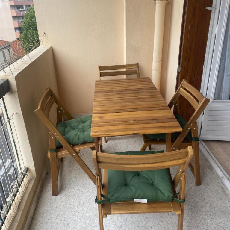 Juan F3 100 m des plages - Appartement 2 Chambres - 5