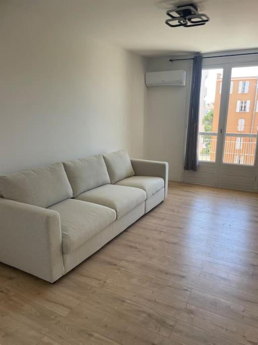 Juan F3 100 m des plages - Appartement 2 Chambres - 4