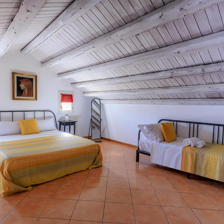 Casa Querencia rooms - Camera Quadrupla con Bagno Privato Esterno - 3
