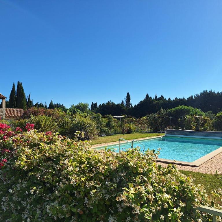 Alpilles Cottage Philippe's Farm Gite 55m2 - 2 chambres - calme - piscine mas des figues - agritourisme bio - 3km Saint Rémy de Provence - Parc Naturel Régional des Alpilles - 6km Baux de Provence - - Maison 2 Chambres - 9