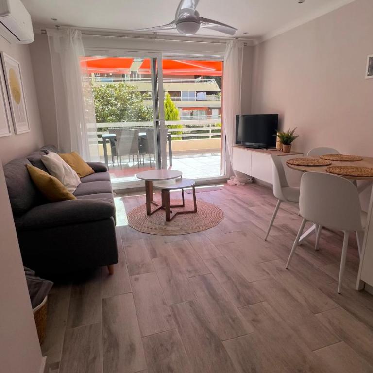 Apartamento al Parque Marbella, cerca de Mar y centro de Marbella - Two-Bedroom Apartment - 12