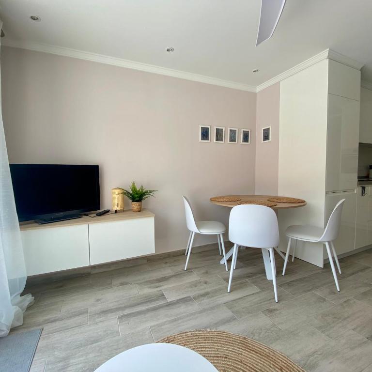 Apartamento al Parque Marbella, cerca de Mar y centro de Marbella - Two-Bedroom Apartment - 16