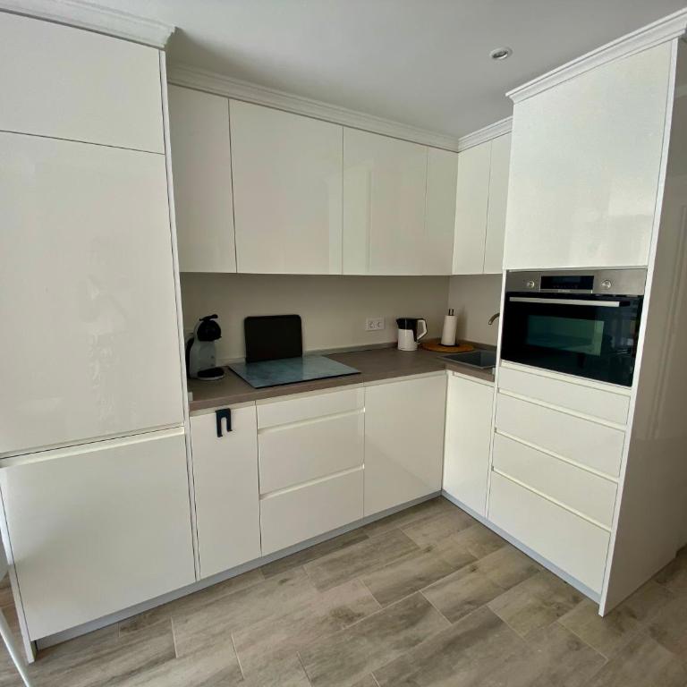 Apartamento al Parque Marbella, cerca de Mar y centro de Marbella - Two-Bedroom Apartment - 20