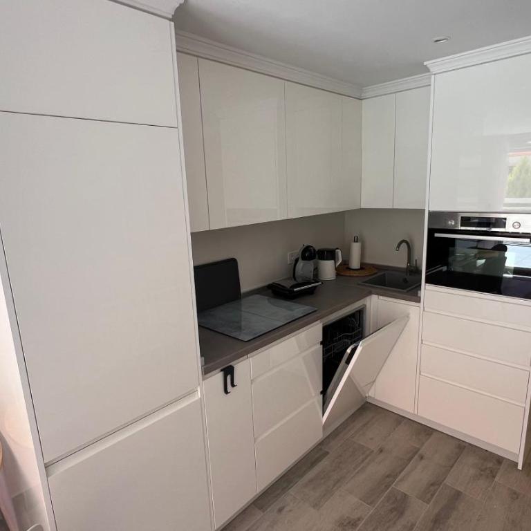 Apartamento al Parque Marbella, cerca de Mar y centro de Marbella - Two-Bedroom Apartment - 21
