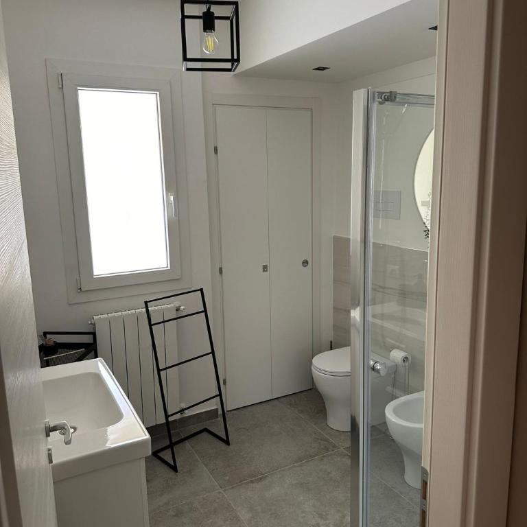 King's house apartments - Appartamento con 2 Camere da Letto e Balcone - 23