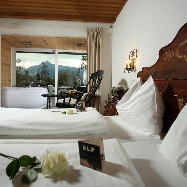 Alp Art Hotel Götzens - Superior Doppelzimmer - 3