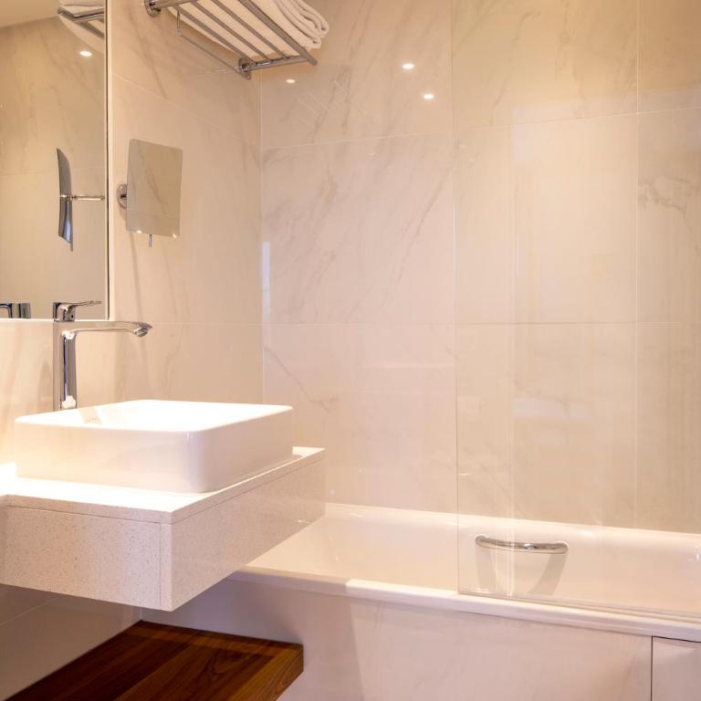 Hotel De Suede Saint Germain - Chambre Quadruple - 2