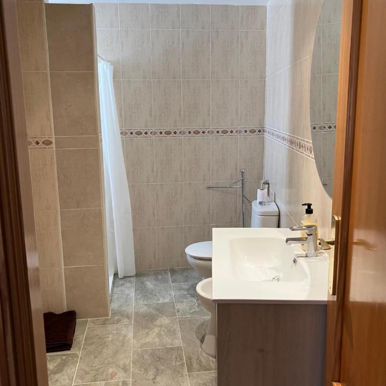 FARO PLAYA - Two-Bedroom Apartment with Mountain View - 9