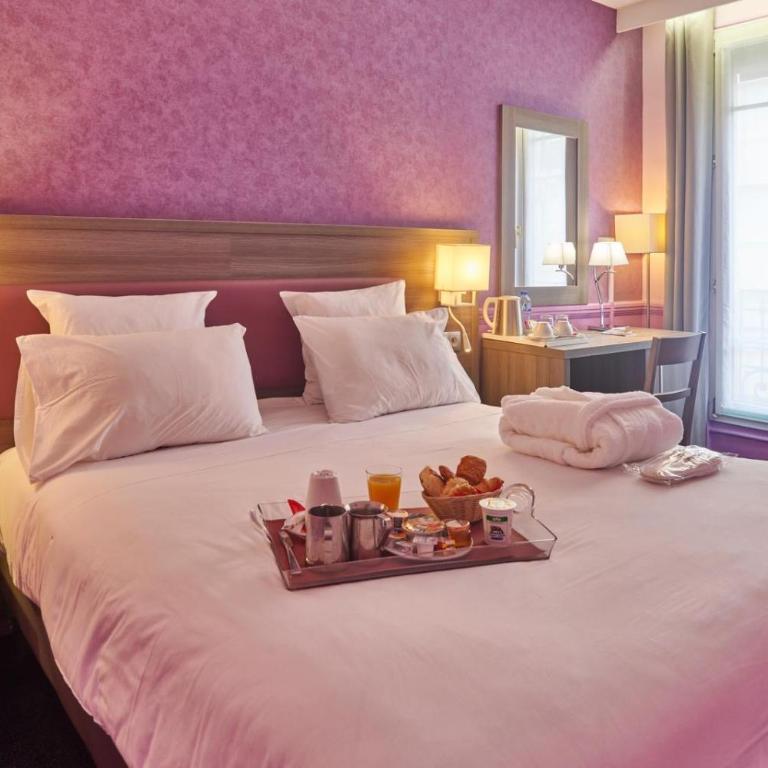 Hôtel Poussin - Chambre Double ou Lits Jumeaux - 8