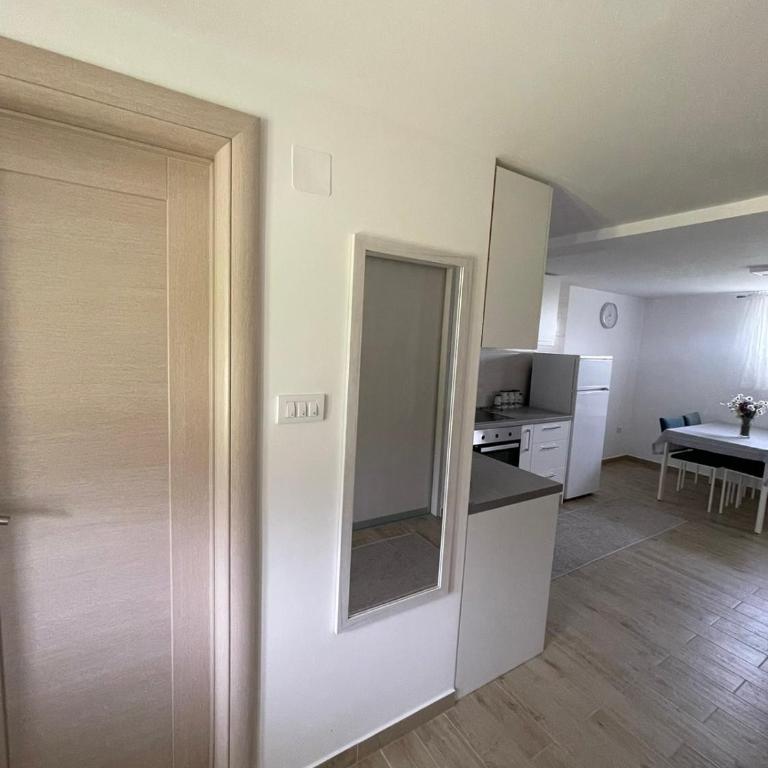 Montenegro High Mountain Apartment - Apartment - 10