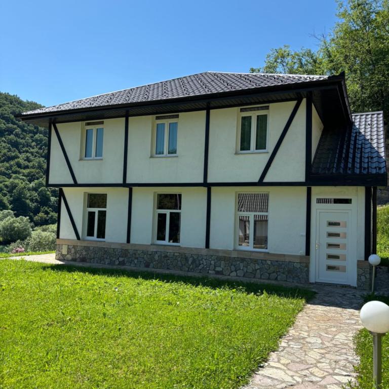 Lovely Apartment Near River Una / Fatima 1 - Apartman sa 3 Spavaće Sobe - 4