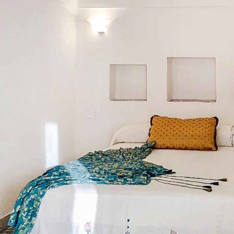 Lovely Home In Pantelleria With House Sea View - Four-Bedroom Vacation Home - 4