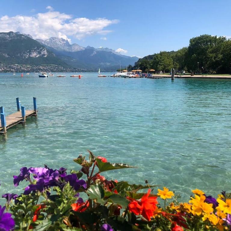 Appartement Proche centre ville avec Parking Gratuit - Apartment mit 2 Schlafzimmern - 12