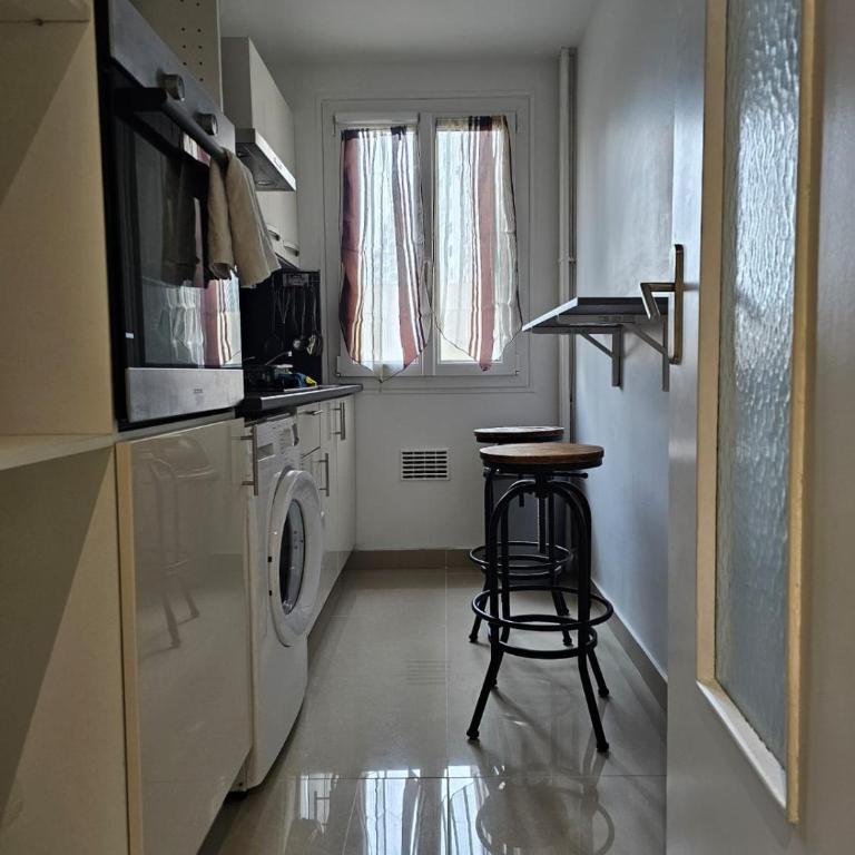 appartement proche aéroport - Apartment mit 2 Schlafzimmern - 6