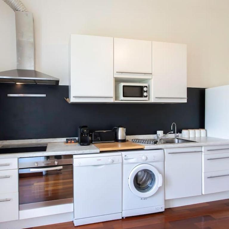 #27 Staywizus - Urban Suite AC 2 Bedrooms 10mins Walk Sea & Old Town - Appartement 2 Chambres - 19