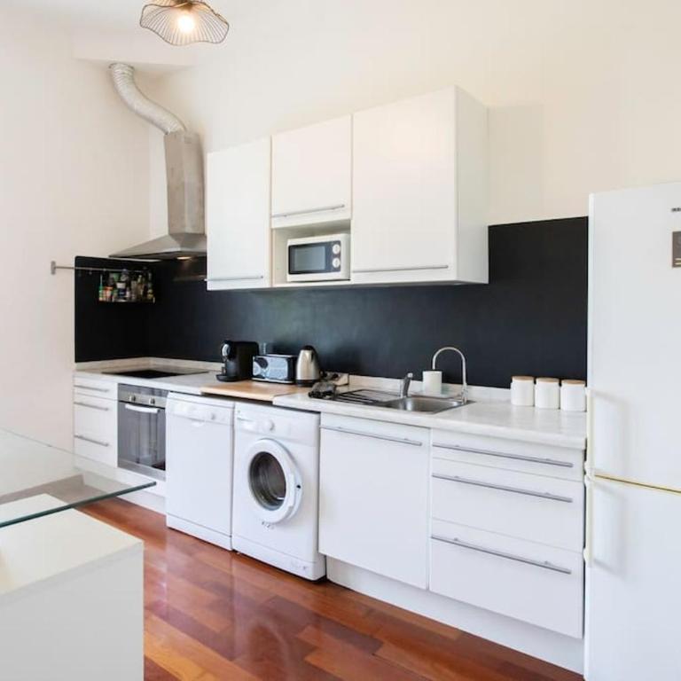 #27 Staywizus - Urban Suite AC 2 Bedrooms 10mins Walk Sea & Old Town - Appartement 2 Chambres - 47