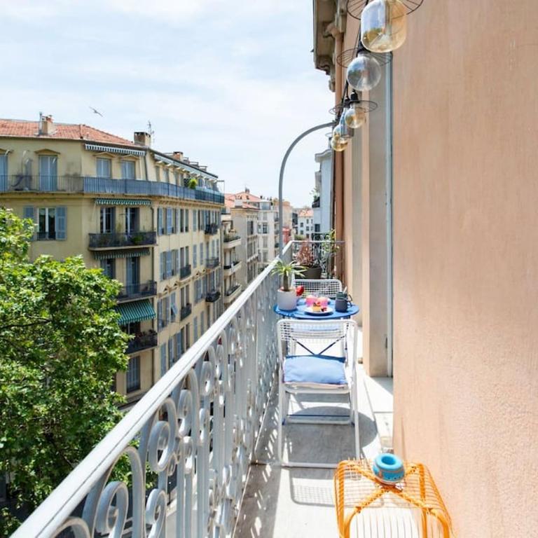 #27 Staywizus - Urban Suite AC 2 Bedrooms 10mins Walk Sea & Old Town - Appartement 2 Chambres - 58