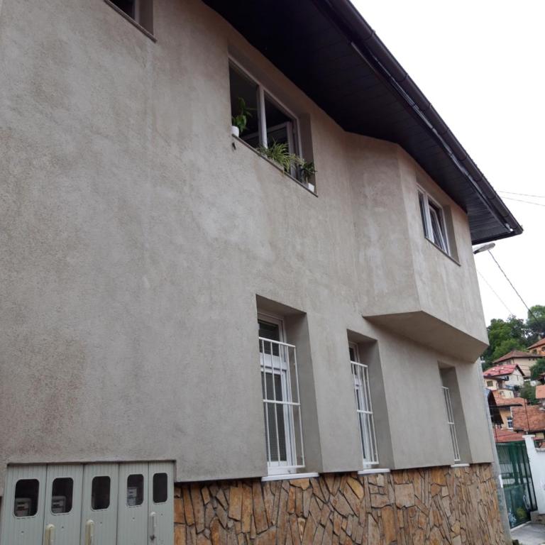 Modern&Cozy Bosnian house with GARDEN+FREE parking - Deluks Apartman s 1 Spavaćom Sobom - 5