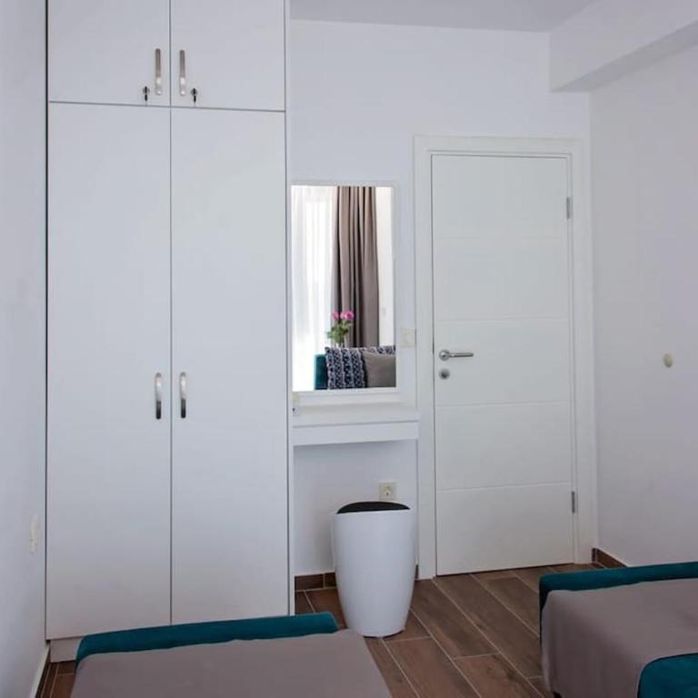 Sea view dobra voda - Two-Bedroom Apartment - 10