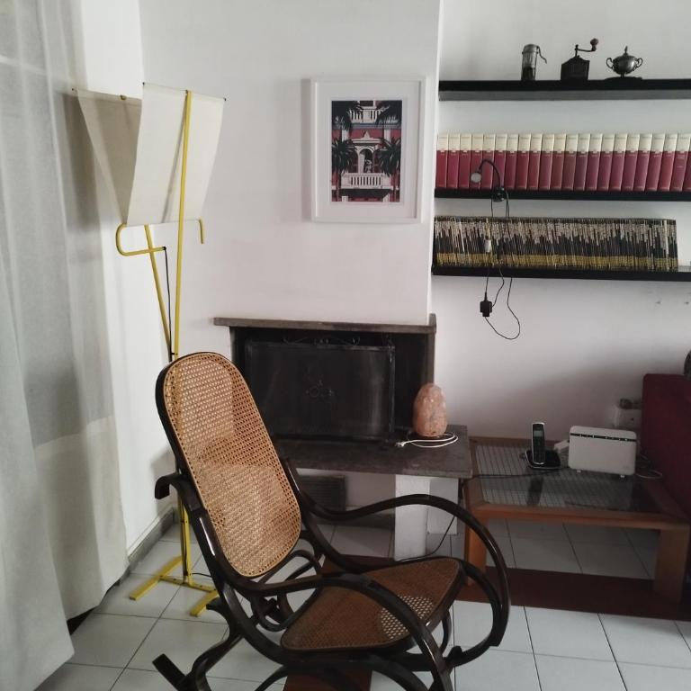 Casa Sanna Cagliari - Appartamento con 2 Camere da Letto e Balcone - 6