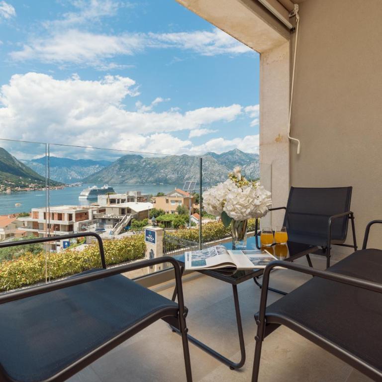 Sea View Paradise Apartment - One-Bedroom Apartment with Sea View - 1