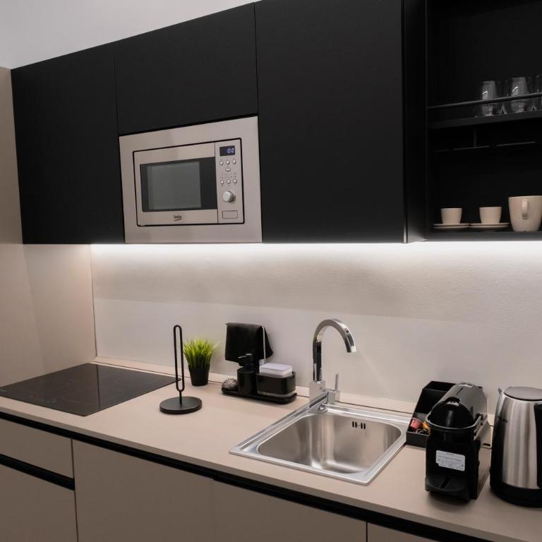 barneys design apartment - One-Bedroom Apartment - 7