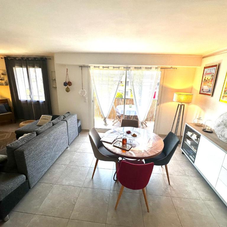 CASSIS LOVERS AND BABY Option Parking - Apartment - 10