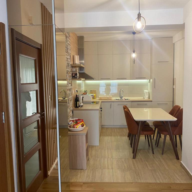 Zlatni dar - One-Bedroom Apartment - 12
