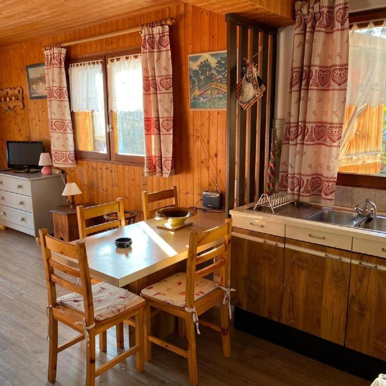 Studio confortable pour 2 personnes avec WIFI à Châtel - FR-1-676-157 - Studio - 4
