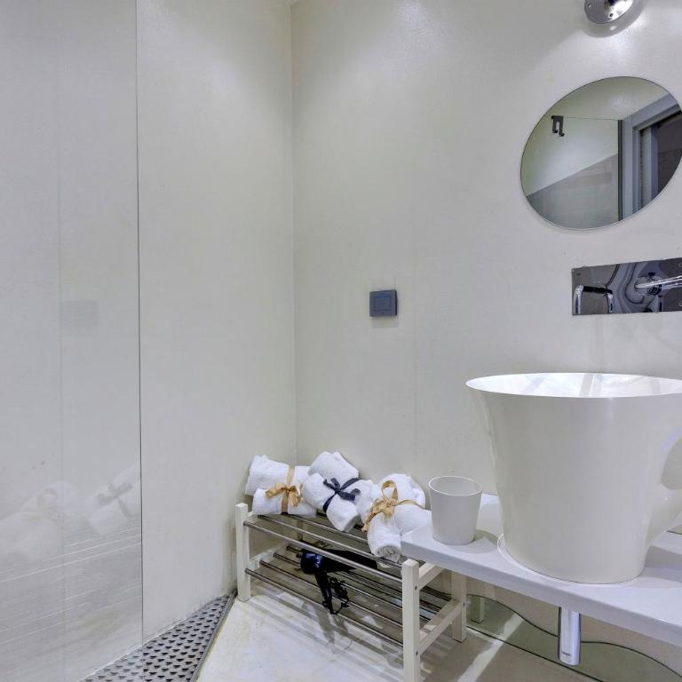 Victor Apartment by Mamo Florence - Two-Bedroom Apartment - 19