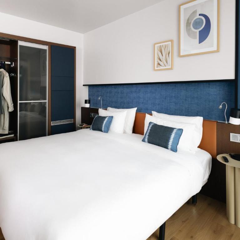 Crowne Plaza Madrid - Centre Retiro by IHG - Standard Room - 3
