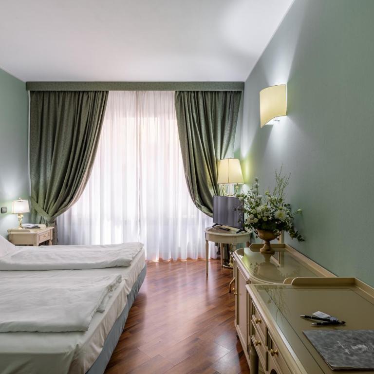 Hotel Lucrezia Borgia - Camera King con Doccia con Accesso per Sedie a Rotelle - Accesso Disabili - 6