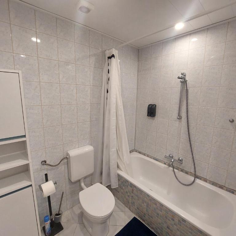 Alpenblick FeWo Hauser - Deluxe Apartment - 13