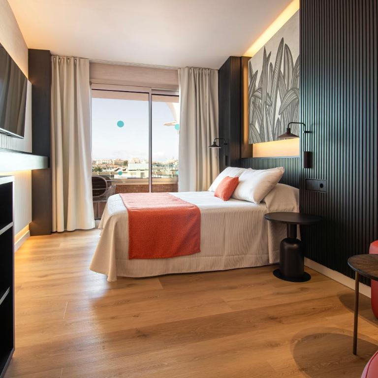 Golden Port Salou & Spa - Habitación Privilege con piscina en la azotea - 15