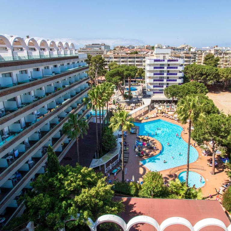 Golden Port Salou & Spa - Habitación Privilege con piscina en la azotea - 14