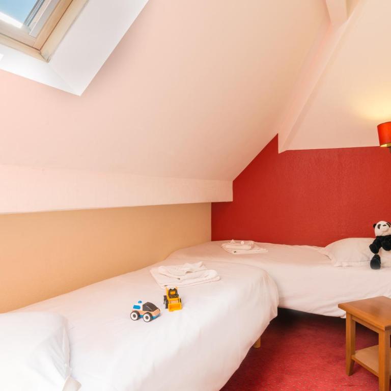 Résidence Pierre & Vacances Les Rives de l'Aure - Appartement 3 Chambres avec Balcon (8 Personnes) - 7